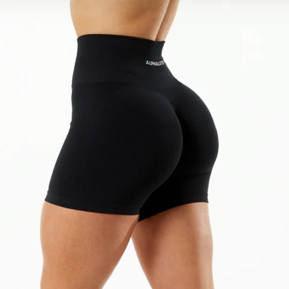 Amplify Shorts 4.5”